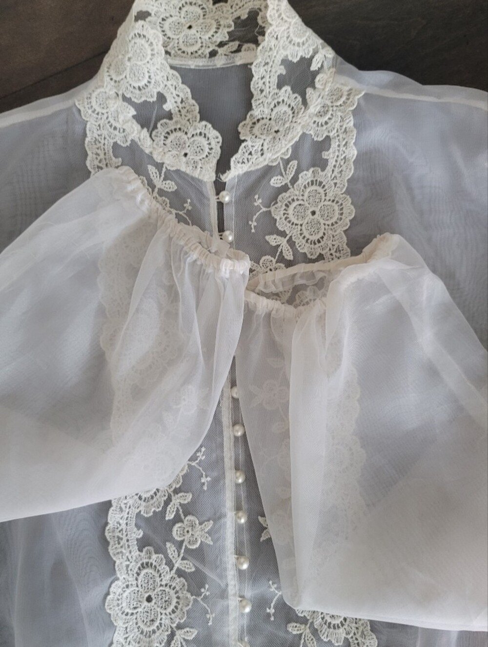 VINTAGE Shelley Johnson Twin Peaks Sheer Peplum Blouse Lace Trim Pearl Buttons - Picture 9 of 15